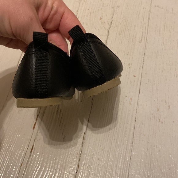 CARTER’S Dress Shoes - Picture 3 of 5